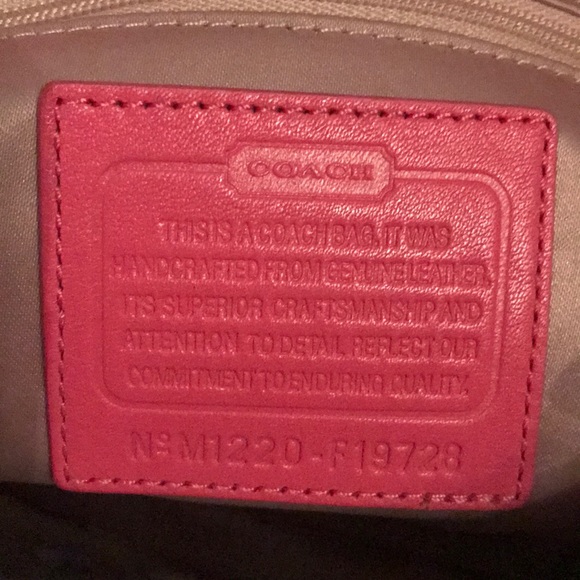 Pink leather Coach handbag - Picture 5 of 5